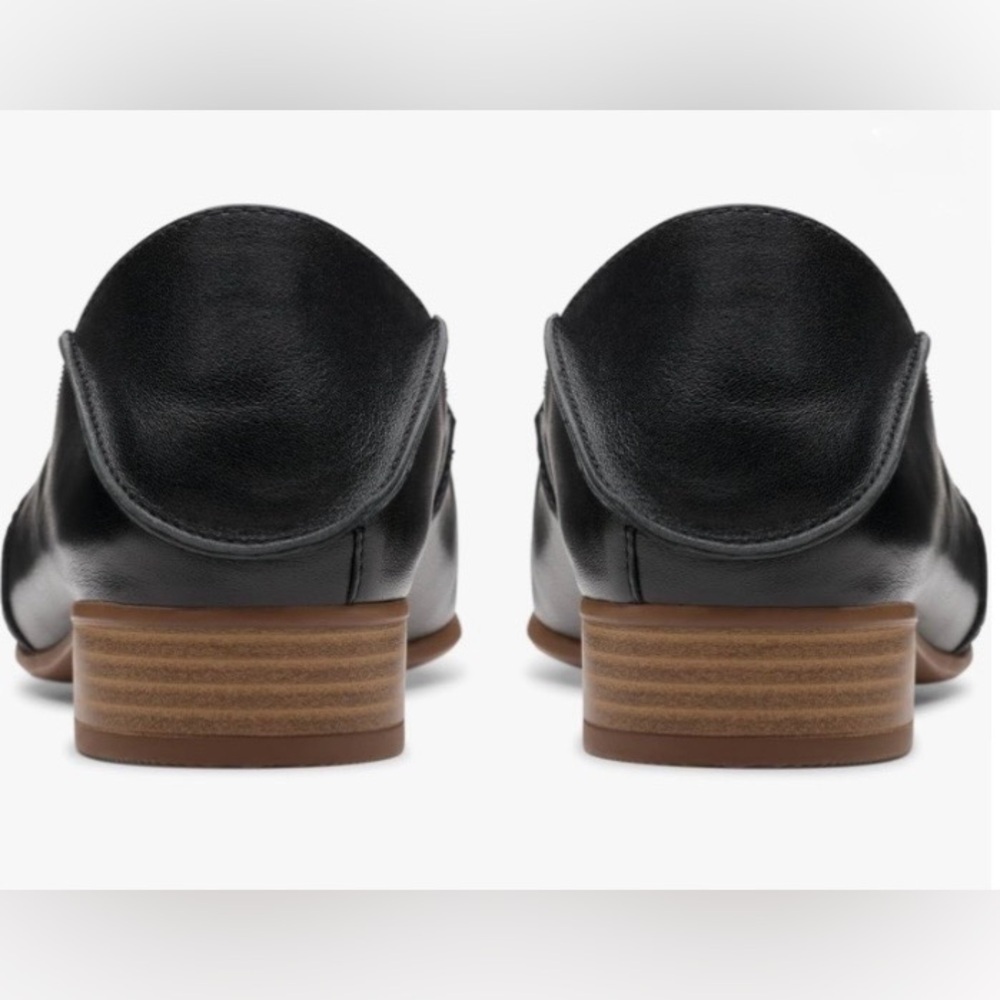 Clark’s Black Leather Low Block Heel Loafers Size 10 - Picture 2 of 16